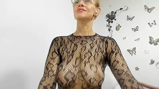 Snapshot of jennifersmit1 chatting on July 29, 2026, 5:23 pm jennifersmit1 online show from July 29, 2026, 5:23 pm