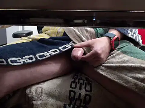 Snapshot of lover-76 chatting on December 7, 2024, 9:50 pm lover-76 online show from December 7, 2024, 9:50 pm