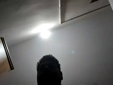 Snapshot of Aneesh007m chatting on February 25, 2026, 12:27 pm Aneesh007m online show from February 25, 2026, 12:27 pm