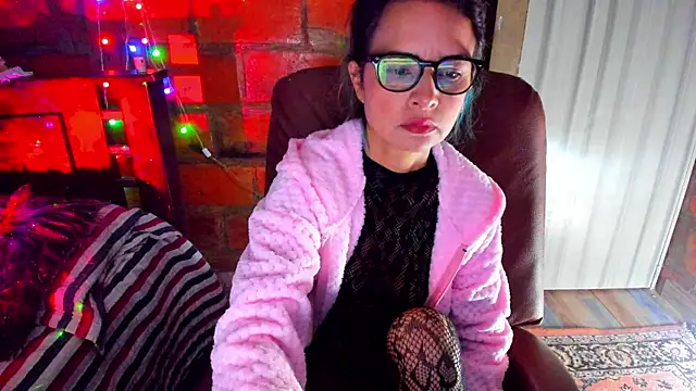 BrianaGarner online show from April 11, 2026, 7:45 am