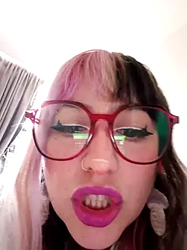 Snapshot of cindy_ink chatting on September 18, 2025, 5:49 pm cindy ink online show from September 18, 2025, 5:49 pm