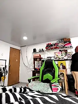 Snapshot of cindy_ink chatting on March 4, 2025, 5:45 pm cindy ink online show from March 4, 2025, 5:45 pm