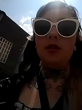 Snapshot of cindy_ink chatting on January 17, 2025, 5:19 pm cindy ink online show from January 17, 2025, 5:19 pm