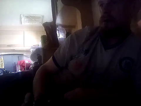 Snapshot of Skody31 chatting on January 20, 2025, 9:22 pm Skody31 online show from January 20, 2025, 9:22 pm