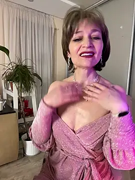 Snapshot of Melljoy chatting on February 3, 2026, 4:45 pm Melljoy online show from February 3, 2026, 4:45 pm