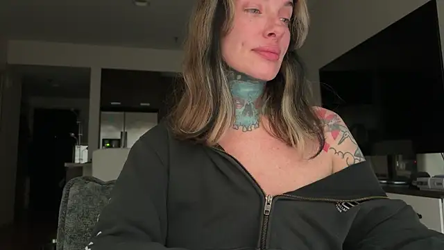 airgeadx online show from April 15, 2026, 9:48 pm