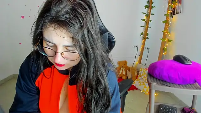 Susan Foxx online show from January 13, 2026, 7:51 pm