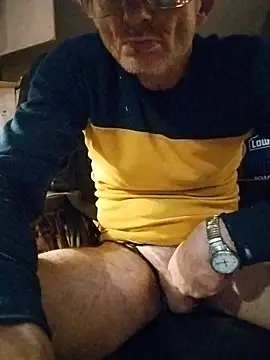 Snapshot of ROBERT0516 chatting on January 11, 2026, 6:20 am ROBERT0516 online show from January 11, 2026, 6:20 am