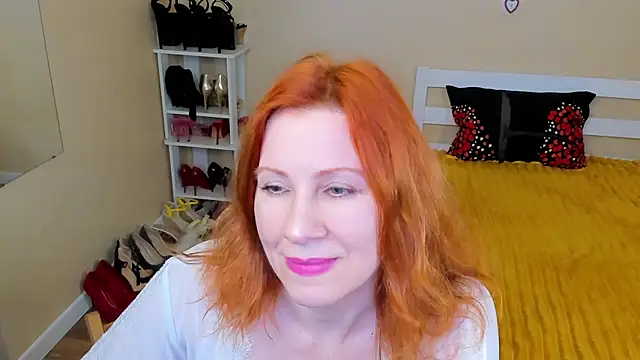 FoxySophia online show from July 4, 2026, 8:35 pm