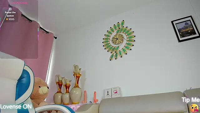 latinwondercockts online show from September 27, 2025, 12:44 pm