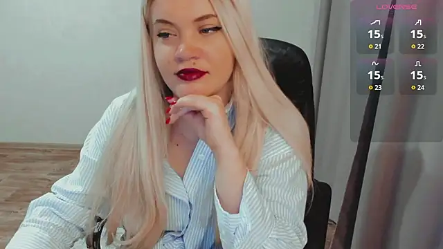 AllAboutLoveXx online show from October 23, 2025, 6:34 am