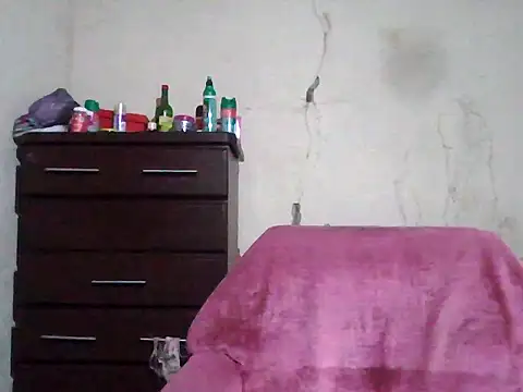 Snapshot of sexybigboobz chatting on March 13, 2026, 3:50 pm sexybigboobz online show from March 13, 2026, 3:50 pm