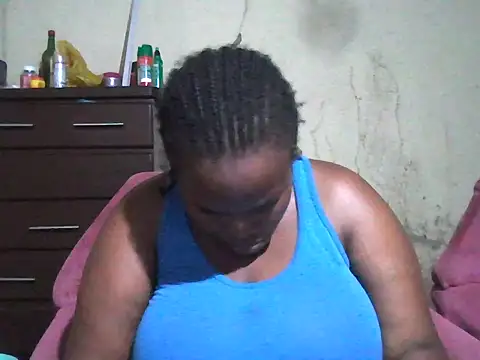 Snapshot of sexybigboobz chatting on March 28, 2026, 12:33 am sexybigboobz online show from March 28, 2026, 12:33 am