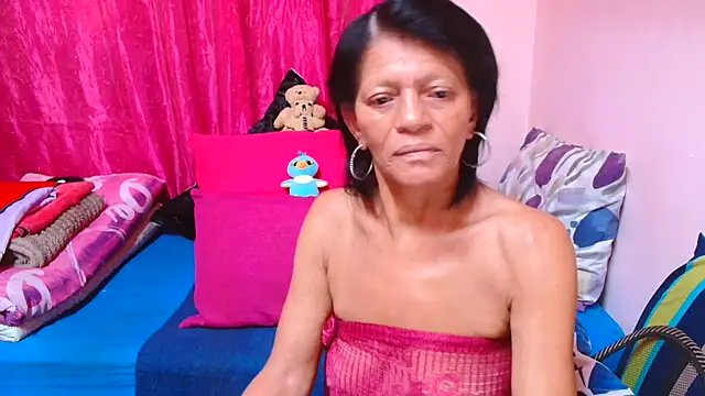 SLUTTYROXY online show from December 14, 2025, 9:15 am