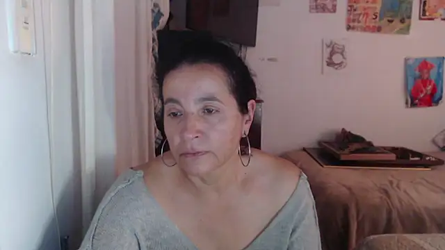 stefilove10 online show from November 19, 2025, 3:01 pm