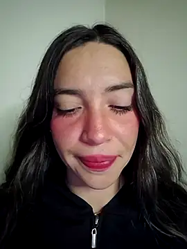 loveuu-bae online show from February 16, 2026, 12:31 am