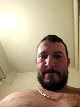 UncutHammer69 online show from November 11, 2025, 8:20 am