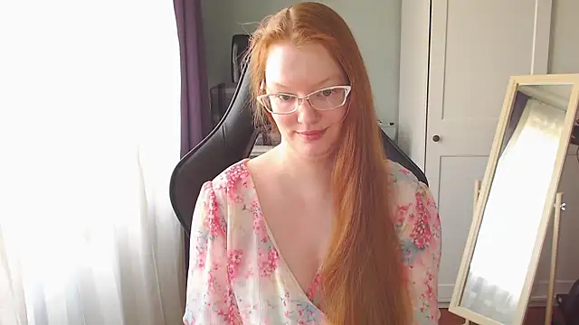 Lady Inari online show from May 18, 2026, 4:29 am