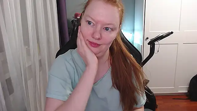 Snapshot of Lady_Inari chatting on September 30, 2025, 8:37 pm Lady Inari online show from September 30, 2025, 8:37 pm