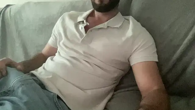 Snapshot of Pmendes19998 chatting on October 3, 2025, 5:47 pm Pmendes19998 online show from October 3, 2025, 5:47 pm