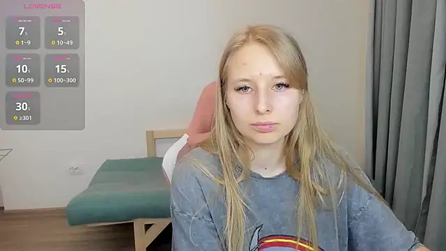 Snapshot of Jessy_Ginger chatting on March 9, 2025, 9:14 pm Jessy Ginger online show from March 9, 2025, 9:14 pm
