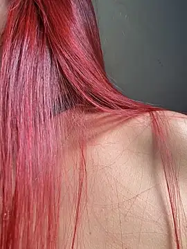 LINDA PATTY94 online show from December 20, 2025, 3:48 pm