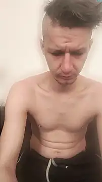 twinksbadboyhot online show from April 28, 2026, 11:58 am