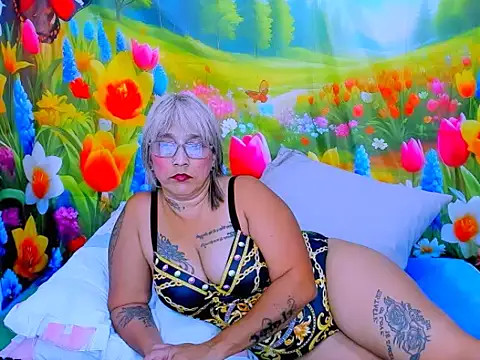 indianroxy online show from June 16, 2026, 7:03 pm
