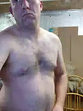 Snapshot of IronedTitan chatting on December 12, 2024, 2:26 am IronedTitan online show from December 12, 2024, 2:26 am