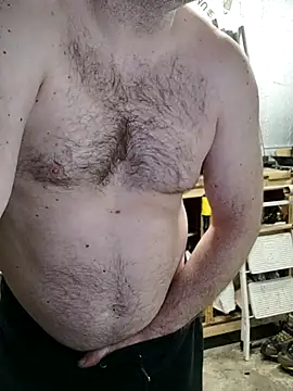 Snapshot of IronedTitan chatting on February 12, 2026, 5:07 am IronedTitan online show from February 12, 2026, 5:07 am