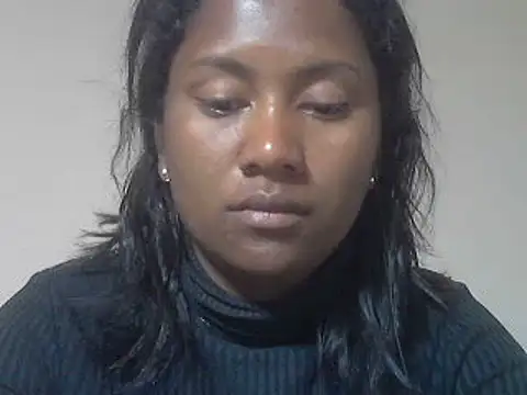 cutybigass online show from June 12, 2026, 5:32 pm