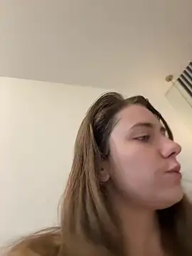 MariiD online show from April 4, 2026, 7:04 am