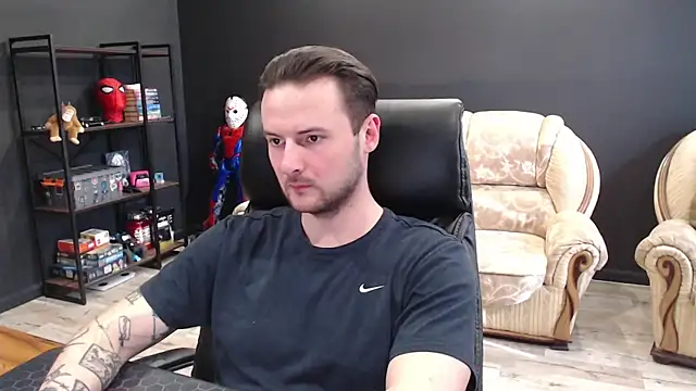 Snapshot of MihasikD chatting on April 4, 2026, 1:28 pm MihasikD online show from April 4, 2026, 1:28 pm