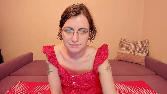 MarilynDream online show from November 9, 2025, 11:31 pm