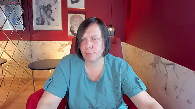 KellyPerfection online show from June 24, 2026, 12:59 pm