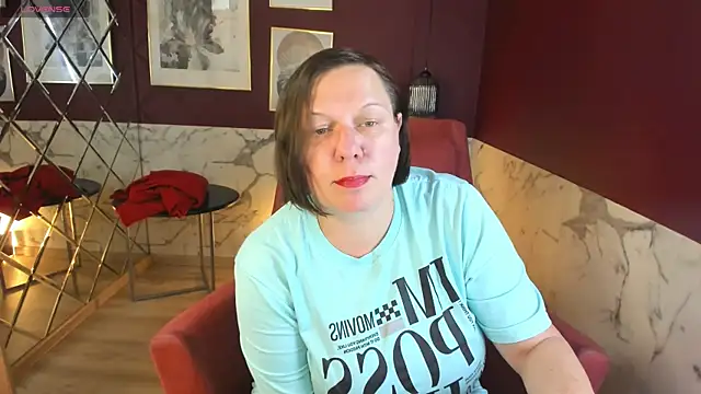 KellyPerfection online show from July 13, 2026, 5:01 pm