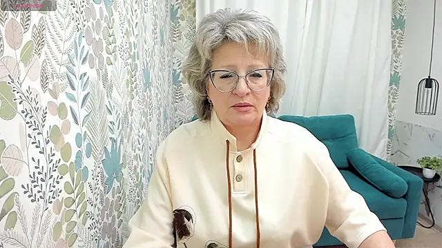 EvelynJoyful online show from February 21, 2025, 5:24 am