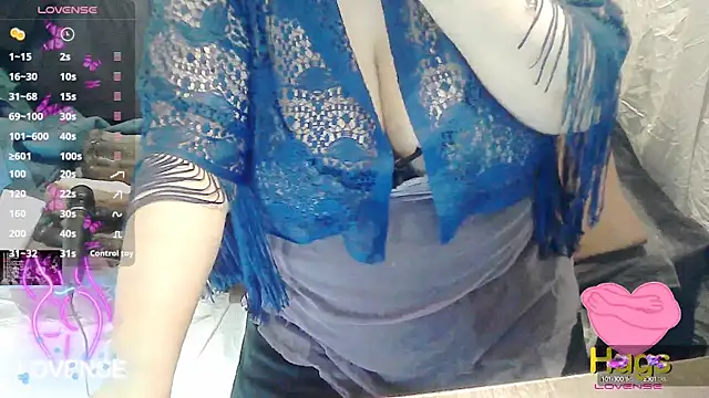 Snapshot of tatli_bela chatting on February 19, 2025, 4:11 pm tatli bela online show from February 19, 2025, 4:11 pm