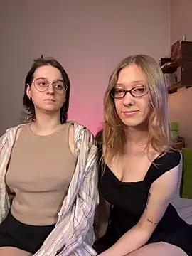 Jitoon Exe online show from December 18, 2024, 5:10 pm