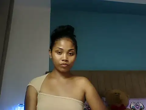 Snapshot of naya86 chatting on March 7, 2026, 1:49 pm naya86 online show from March 7, 2026, 1:49 pm
