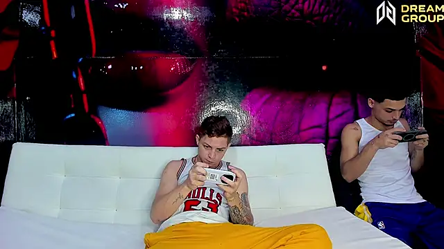 AmazingPartys online show from December 4, 2025, 8:08 pm