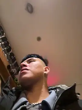 Snapshot of mikeeeeeell chatting on February 1, 2026, 3:38 am mikeeeeeell online show from February 1, 2026, 3:38 am