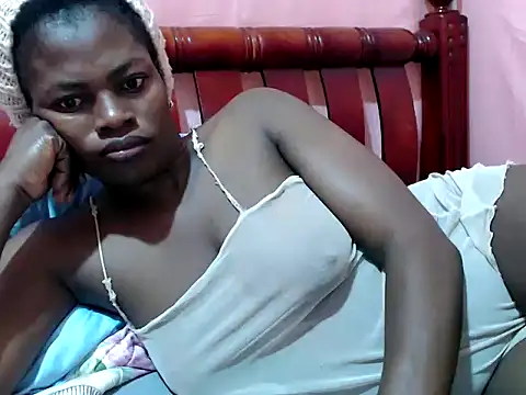 Snapshot of mbokosquad chatting on December 20, 2025, 5:32 am mbokosquad online show from December 20, 2025, 5:32 am