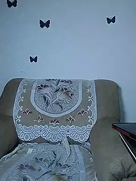 Nisha555 online show from September 25, 2025, 6:47 pm