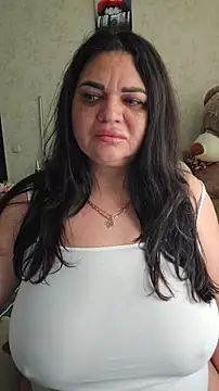 littleRikka online show from March 27, 2026, 7:39 am