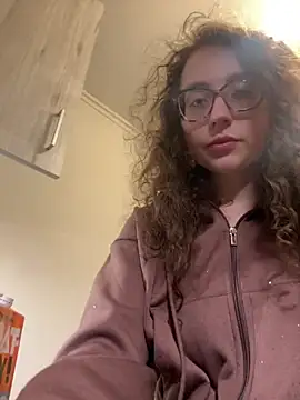 ladyturtle online show from March 20, 2026, 10:11 pm