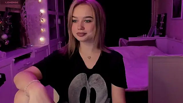 Snapshot of MaryDreaminess chatting on January 9, 2025, 5:54 pm MaryDreaminess online show from January 9, 2025, 5:54 pm