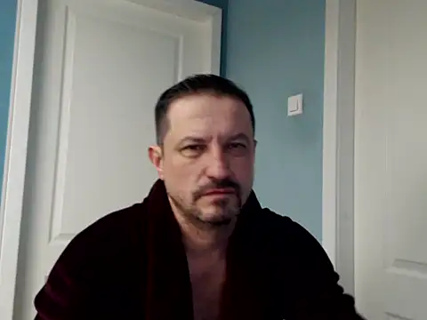 MisterFaithRO online show from April 18, 2026, 6:32 pm