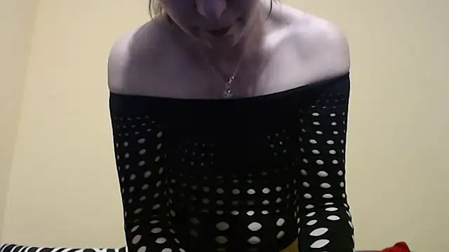 christine33 online show from February 27, 2026, 3:23 pm