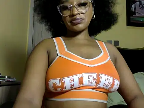 BOOTYBANGER24xx online show from June 12, 2026, 9:07 am